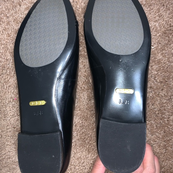 8.5 Ralph Lauren Flats - Picture 4 of 5